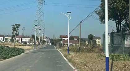 YY-80 | 3400 lm Rural Solar Garden Light