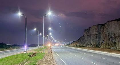 Nigeria Highway Solar Street Lighting Project with ST2-160 Solar Street Lights