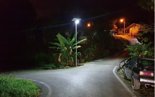 Integrated Solar Street Lights Applications.png