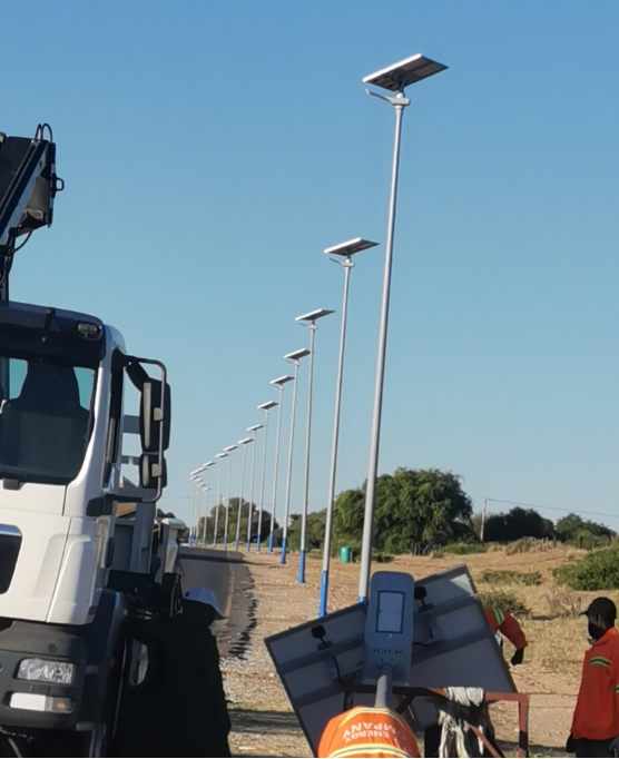 Integrated Solar Street Light Maintenance.png