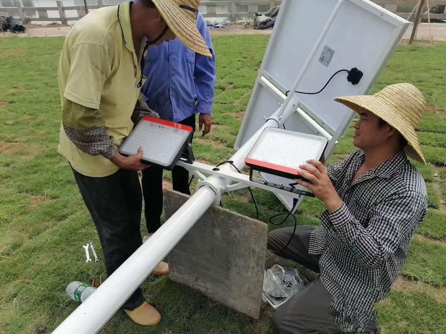 Solar Beatle Light Peru basketball court solar light installation site