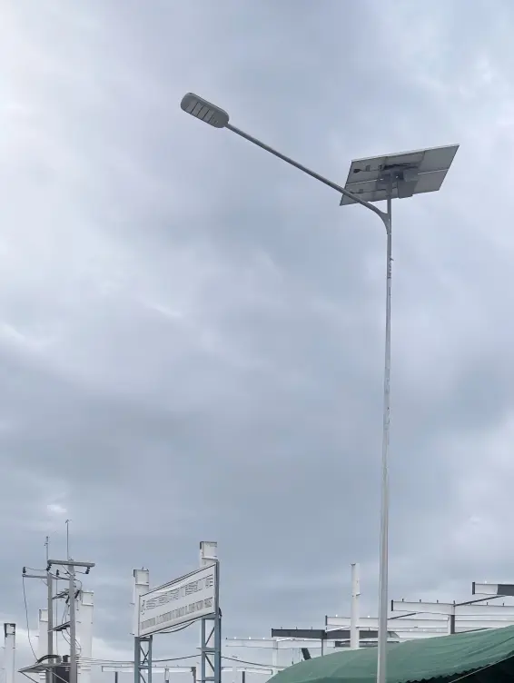 Do Solar Street Lights Need Professional Installation