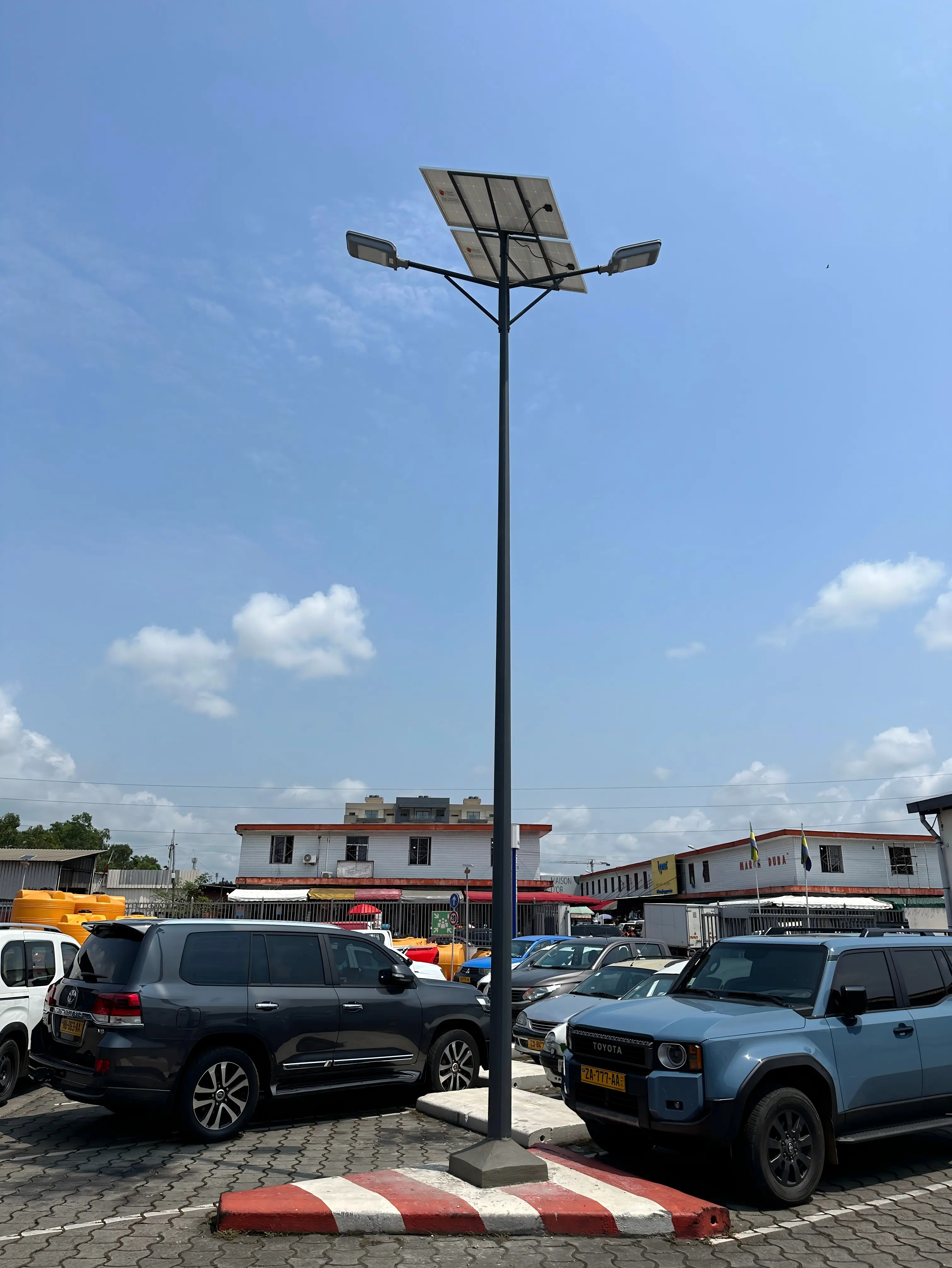 solar parking lot lights.webp